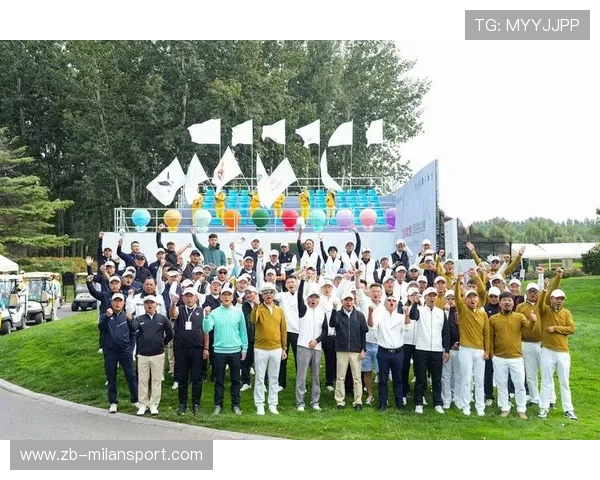 高尔夫19岁天才一杆进洞,世界名将纷纷点赞